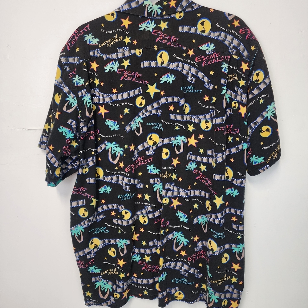 Vintage Men's XXL Universal Studio Black Graphic Button Up Shirt Short Sleeve - Picture 5 of 7